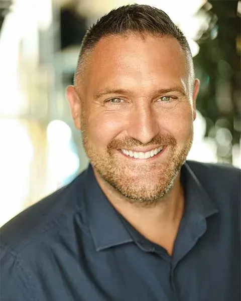 Dean Robinson Focus Group Uk Head Of Marketing